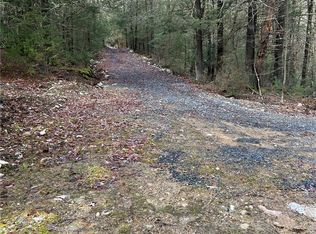 143 Brandt Rd, Cuddebackville, NY 12729