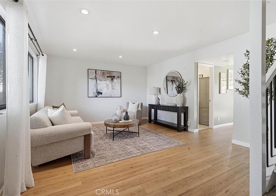 1st image of 676 N 12th St APT 14