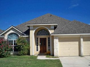 10 Glen Cyn, San Antonio, TX 78258