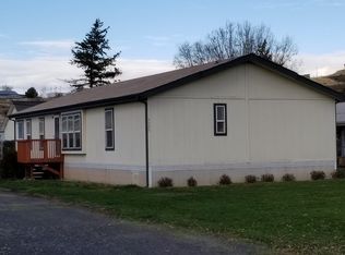 3425 NE Riverside Ave, Pendleton, OR 97801