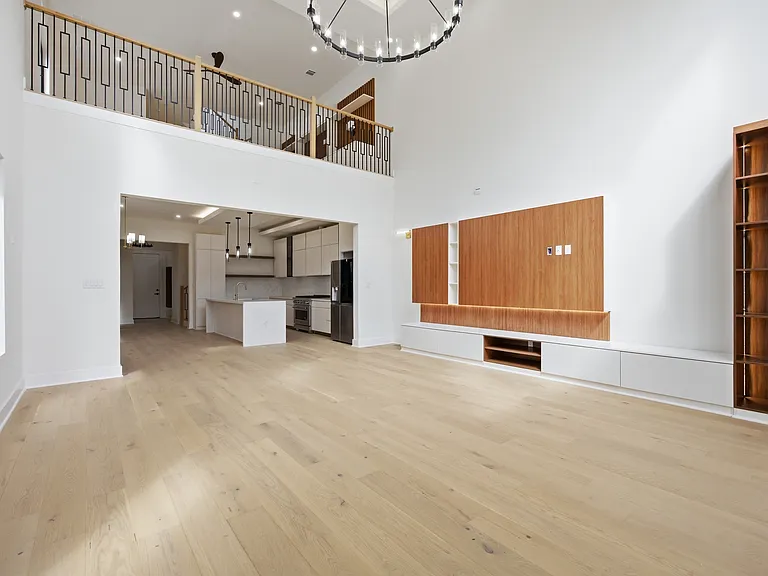 4222 Munger Ave — Photo 16
