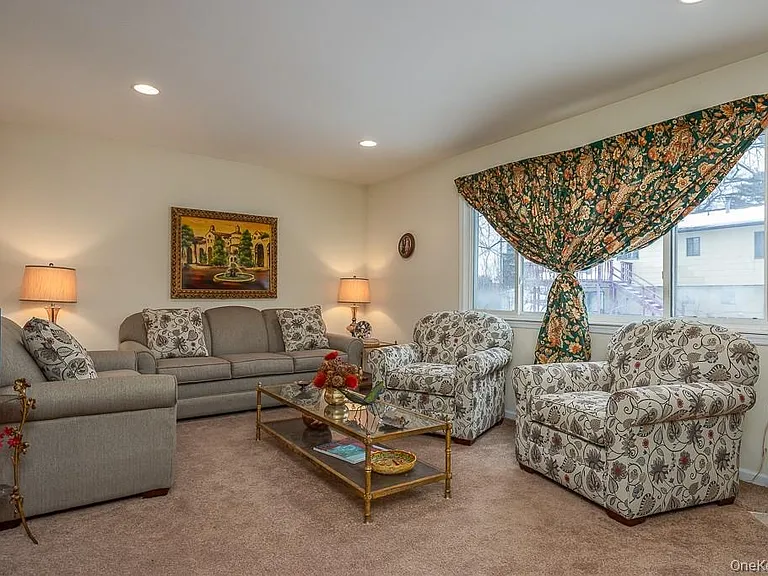 67 Gerow Ave #O — Photo 14