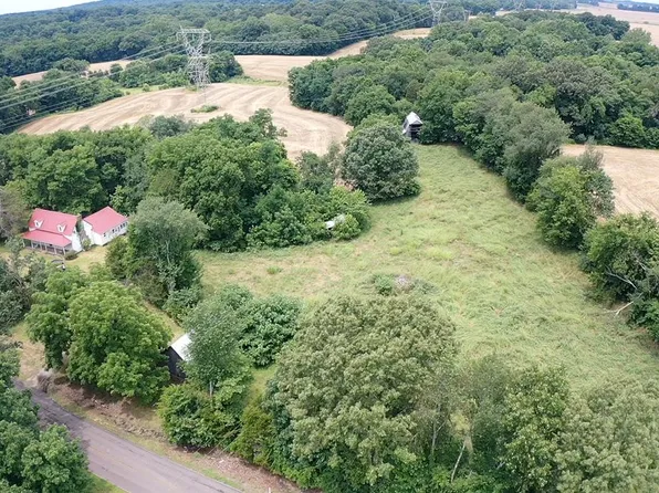 5860 Macedonia Rd, Mc Kenzie, TN 38201