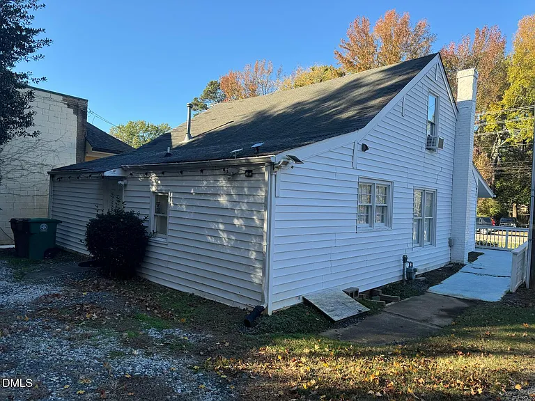 8551 Chapel Hill Rd — Photo 25