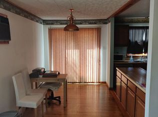 215 2nd St, Bordentown, NJ 08505