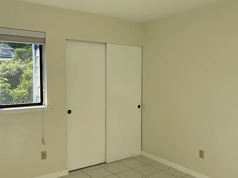 1163 Puget Dr SE — Photo 11