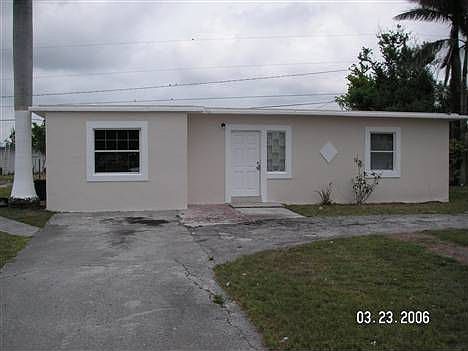 1st image of 14765 Leisure Dr