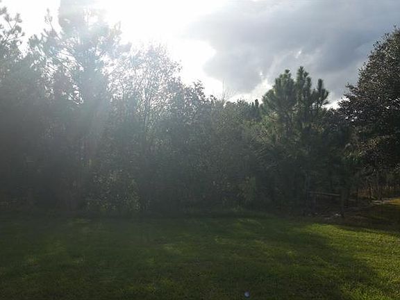 2nd image of 297 Elizabeth Ln