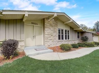 9924 W Conrad St, Hales Corners, WI 53130