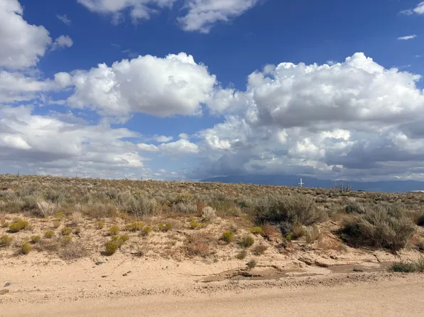 412 Acicate Rd NE, Rio Rancho, NM 87124