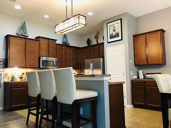 5th image of 4731 Blackthorn Cir
