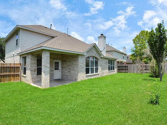 4th image of 8810 Sunforest Ln