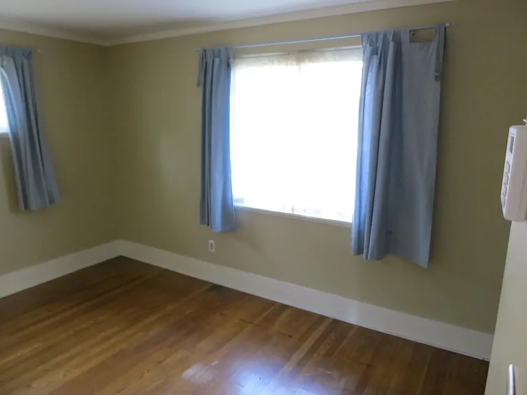 10502 Victory Ln NE — Photo 31