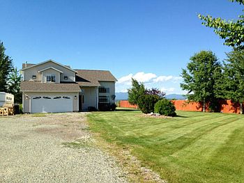 1st image of 385 Lost Creek Dr