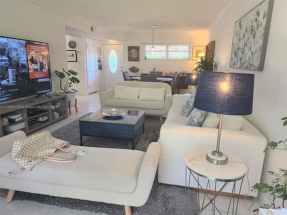 2nd image of 8901 S Hollybrook Blvd APT 105