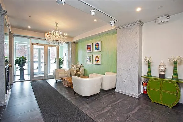 Sold by Compass | media 10