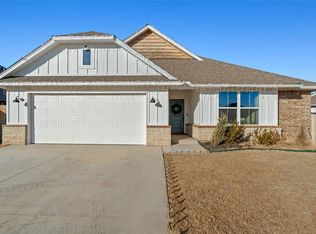 1121 NW 12th St, Newcastle, OK 73065