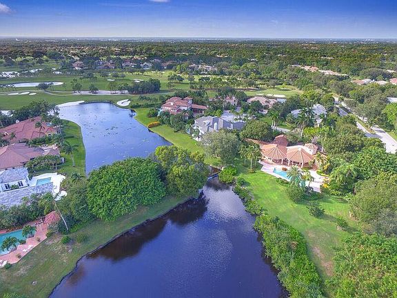 3rd image of 3050 Chateau Lane