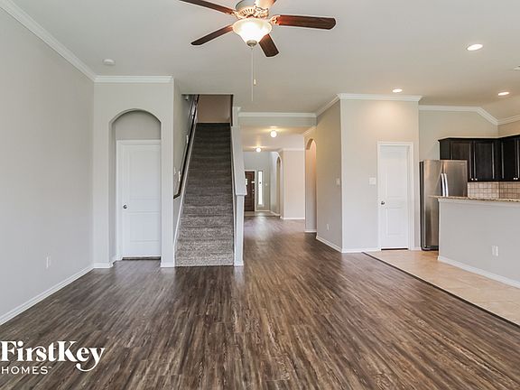 4th image of 4311 Plumeria Ave