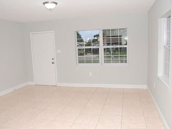 3rd image of 1703 W Dempsey Ave