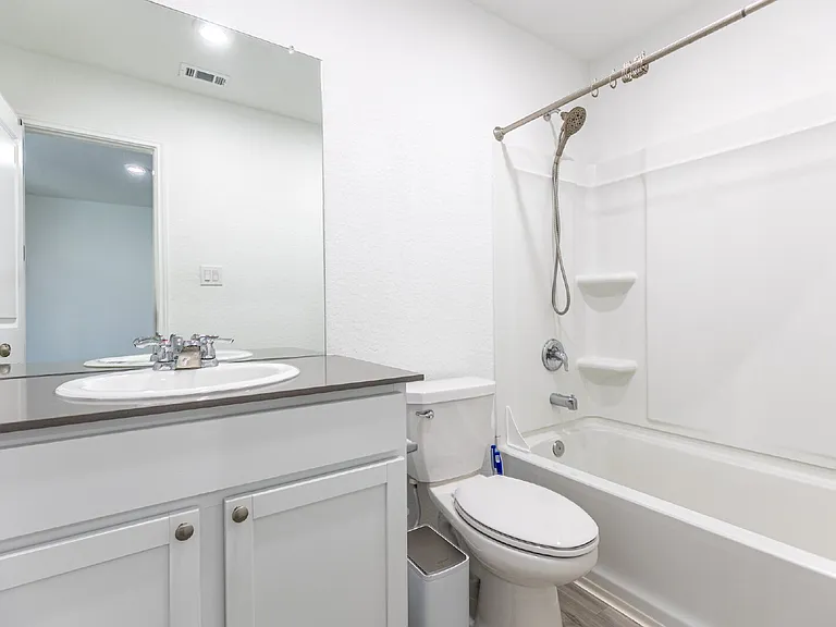 7606 Chancery Gate — Photo 23