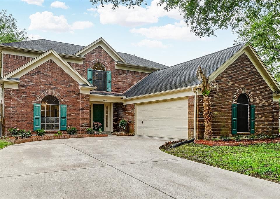 1st image of 3915 Cedarwood Dr