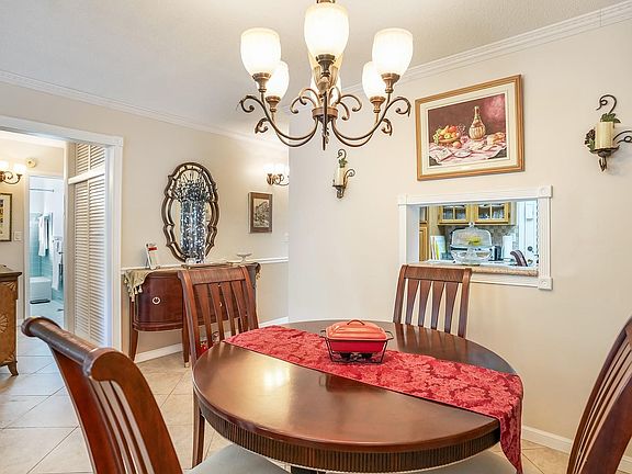 3rd image of 16750 NE 14th Avenue #212