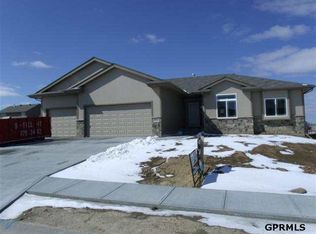 9516 S 171st Ave, Omaha, NE 68136