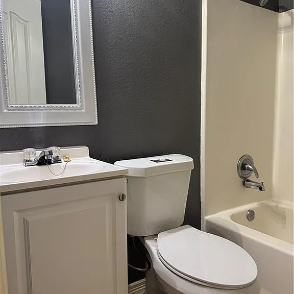 112 Msg Mario A Solis Ln — Photo 14