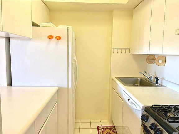 4th image of 147-20 35th Ave #7C