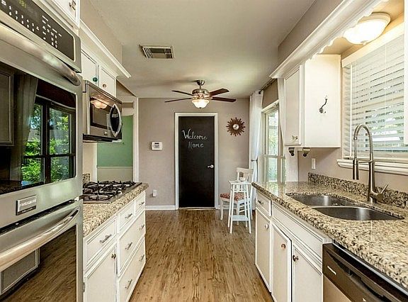5th image of 1818 Crooked Creek Ln