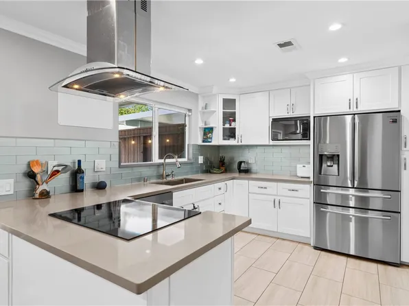 3165 College Ave, Costa Mesa, CA 92626