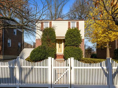 29 Park Hill Ave, Staten Island, NY, 10304