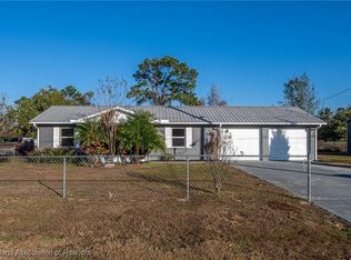 1521 Cedarbrook St, Lake Placid, FL 33852