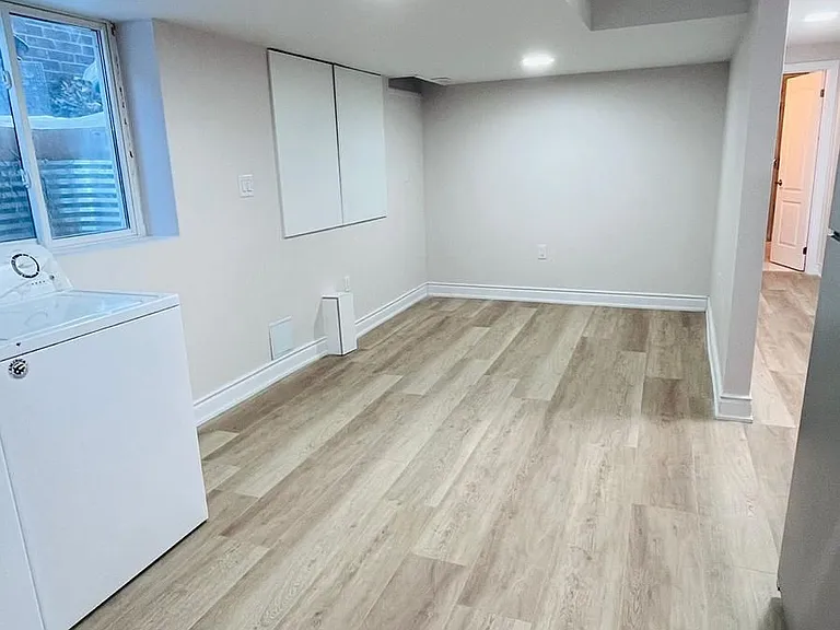 15 Culloden Ct #BASEMENT — Photo 6