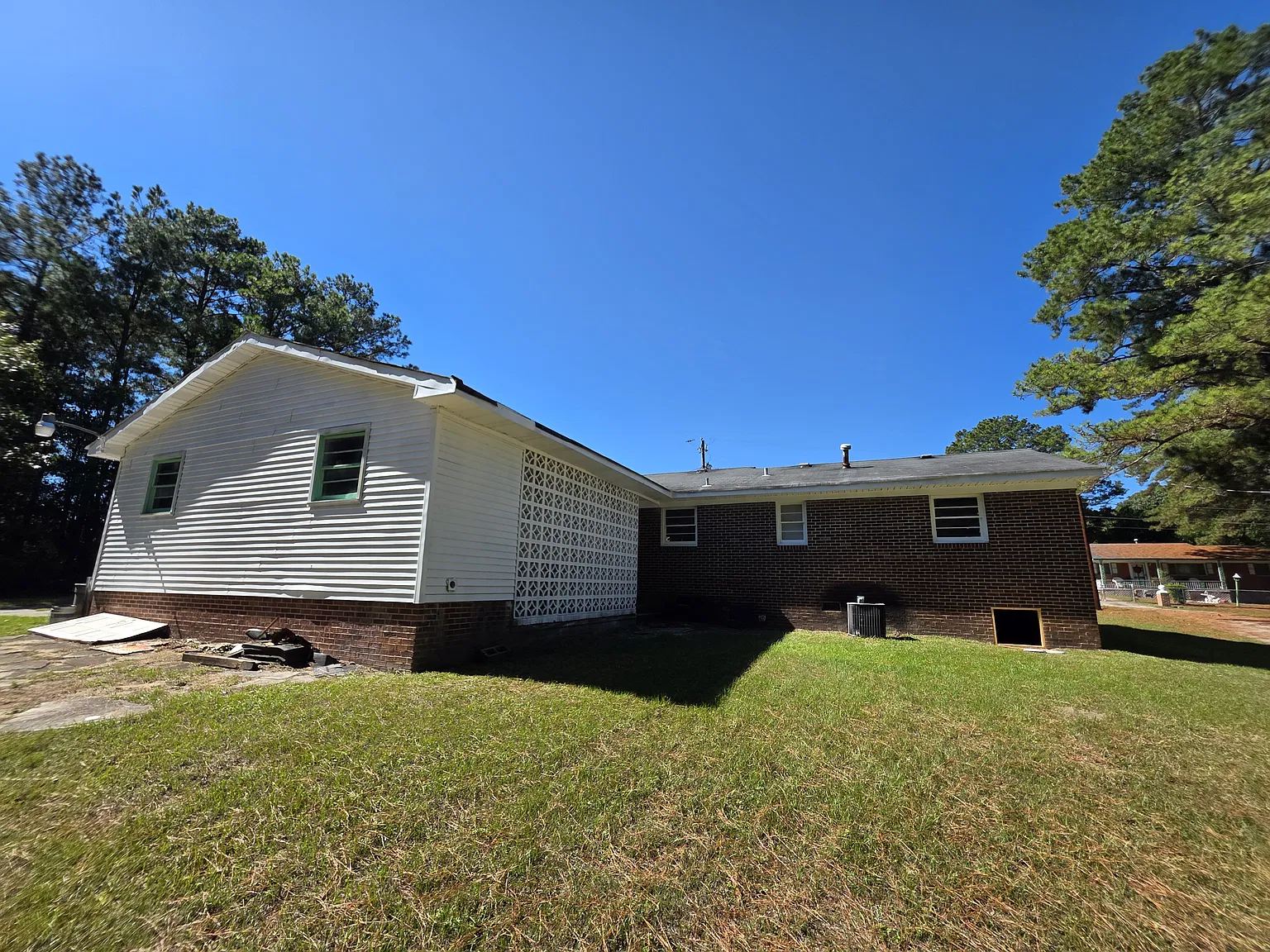4 bed, 1475 sqft, $1,750 — Photo 3