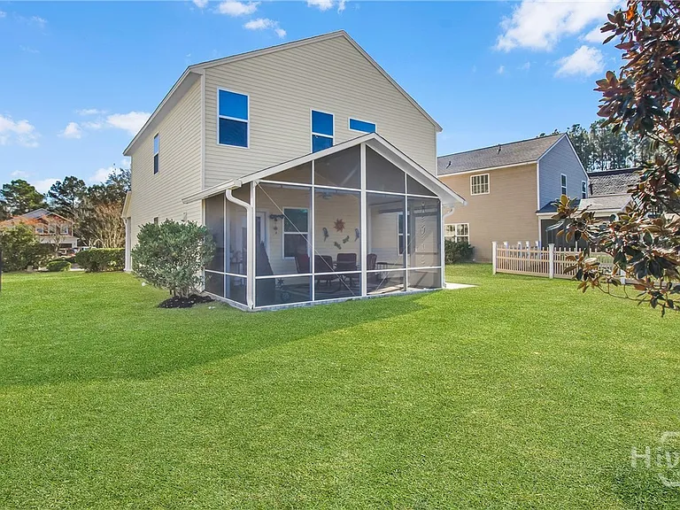 153 Hamilton Grv — Photo 47