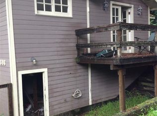 21896 Moscow Rd, Monte Rio, CA 95462