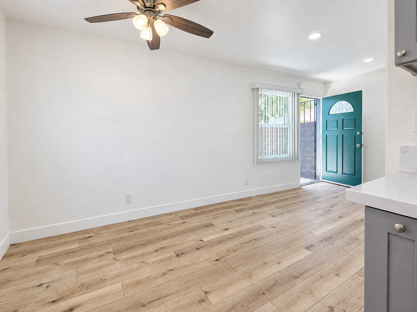 1 bed, 650 sqft, $2,295 — Photo 4