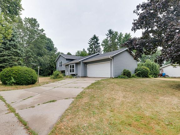2nd image of 105 Joellen DRIVE