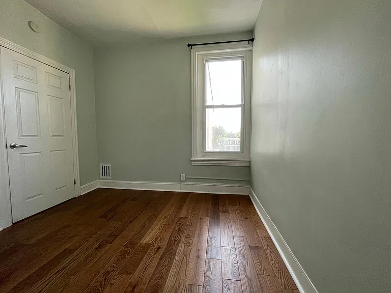 164 Kalos St — Photo 15
