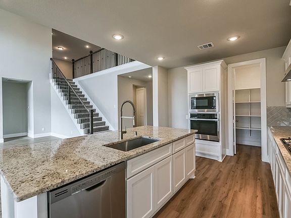 Plan 5069 Kitchen
