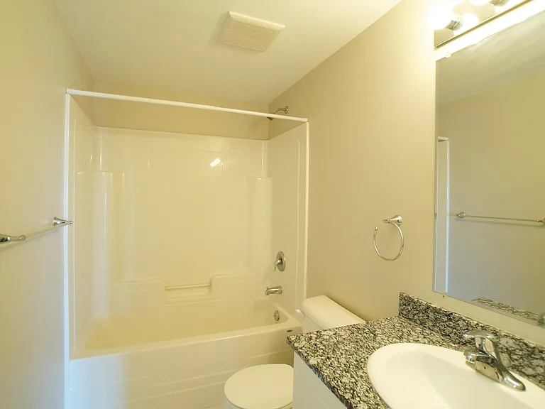 239 Auburn Dr #804 — Photo 19