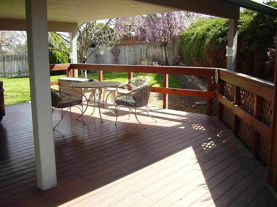 2nd image of 2507 S Harrison Pl