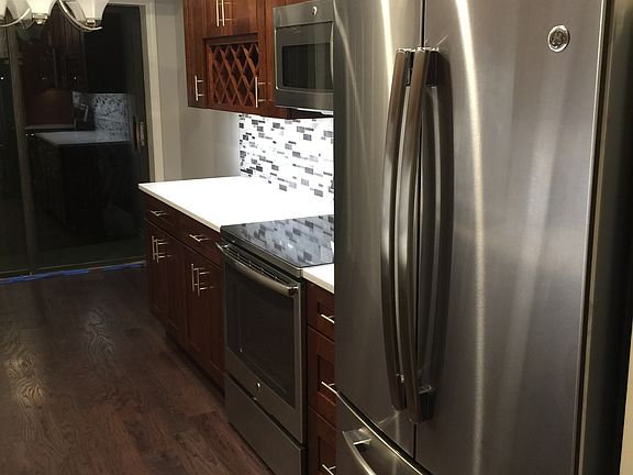 2nd image of 1400 N Yarmouth Pl APT 215