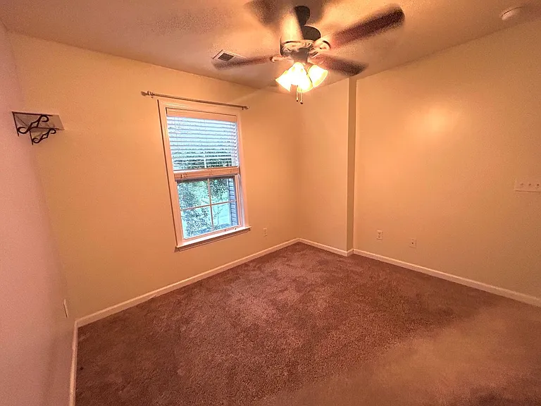 3706 Crescent Way — Photo 24