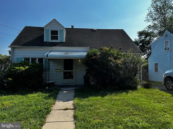 23 Millard Ter, Ewing, NJ 08638