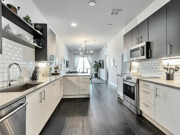2550 Lawrence St, Denver, CO