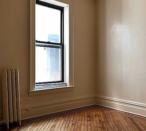 5th image of 203 8th Ave APT 7