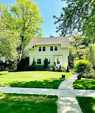 314 Oxford Rd photo 1